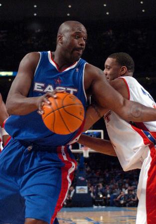 C罗晒精彩倒钩破门视频：谁来起个好标题🤔（C罗晒出惊天倒钩破门视频：标题你来定🤔）